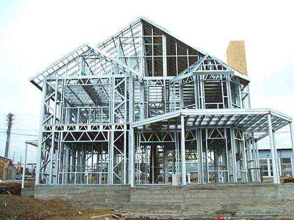 河西钢结构建筑的腐蚀问题应该如何预防