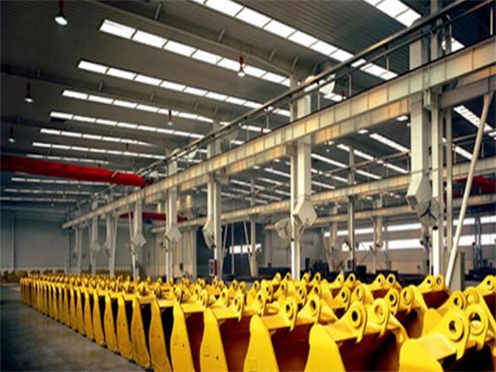 河西徐工集团挖掘机装配车间